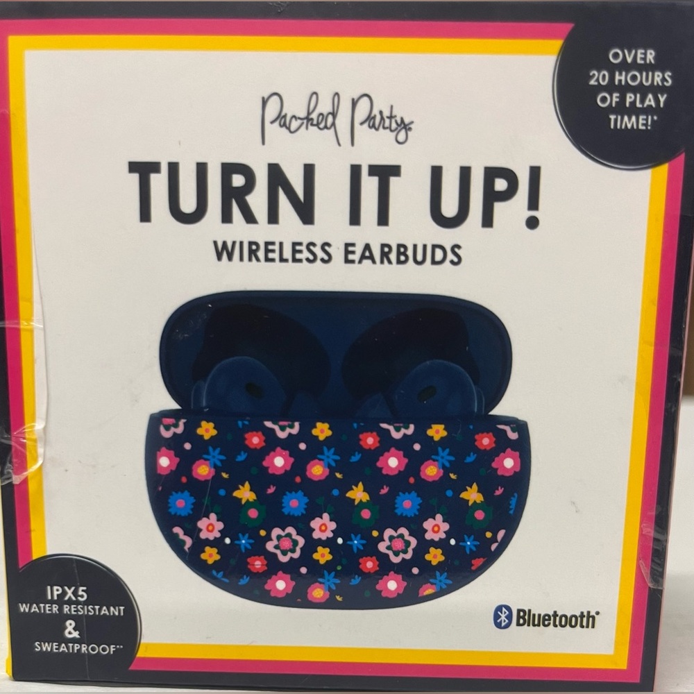 Wireless earbuds